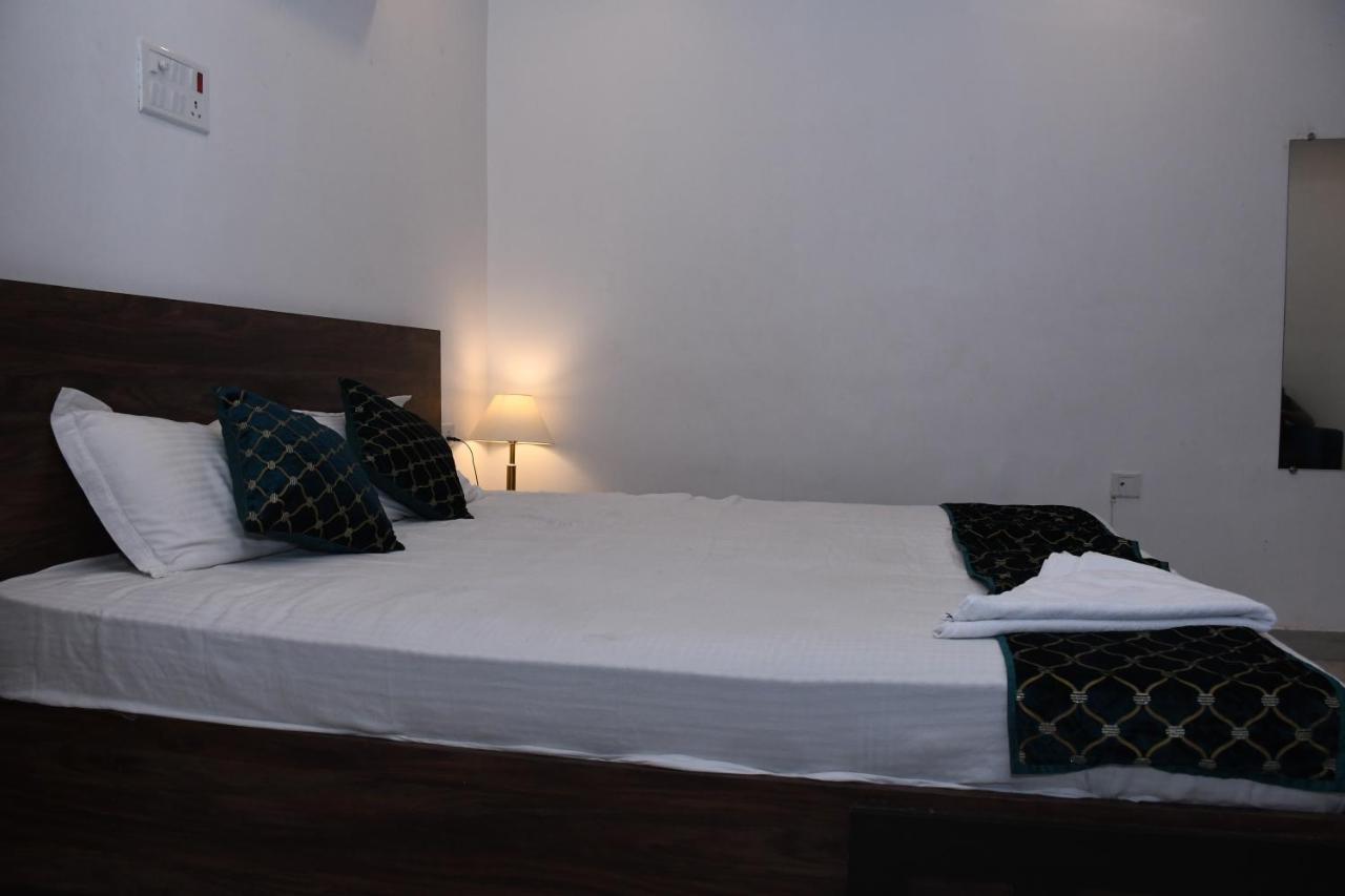 Hotel Vista Palace Patna  Extérieur photo